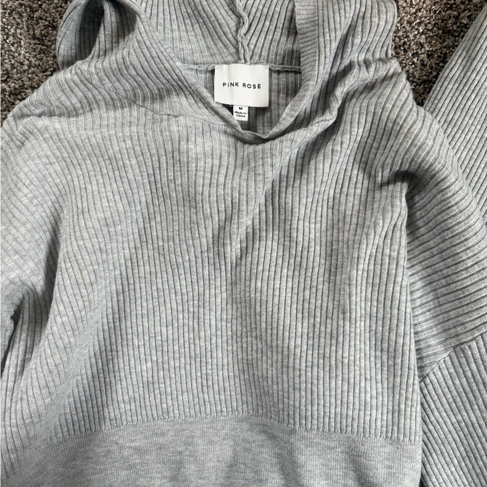 Pink Rose Women's Gray matching loungewear set Size Medium - Picture 2 of 2